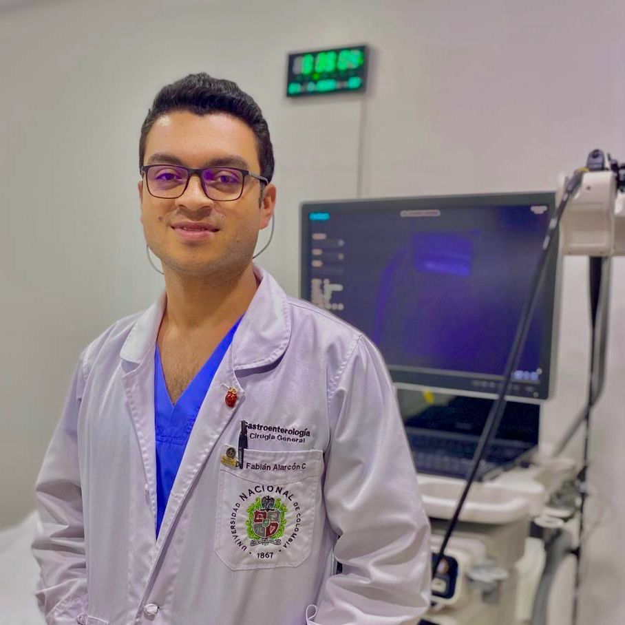 Dr. Fabián Alarcón - Cirujano Bariátrico & Gastroenterólogo